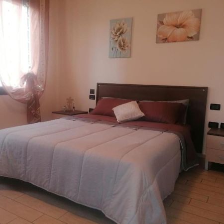 Alloggio Da Virginia Bed & Breakfast Taglio Di Po Exterior photo